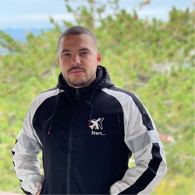 Ygers Karamuca headshot
